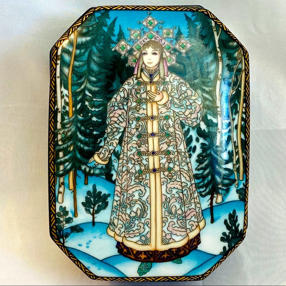 Heinrich Germany Trinket Box SNOW MAIDEN Russia